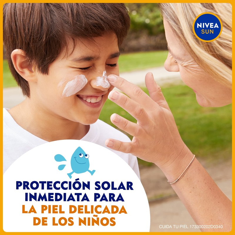 NIVEA SUN KIDS Protector Solar Corporal Swim & Play (150
