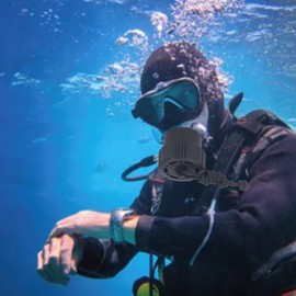 Diving Dust Cap with Anti-Loss Cover for DIN 1st Stage Regulator, Diving Valve Protection Cover for Outdoor Activities