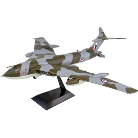 Pit Road 1/144 Skywave Series British Strategic Bomber Victor B.2 Plastic Model SN18 (Airplane)