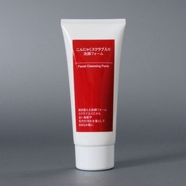 Facial cleansing foam with konjac scrub