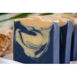 Almae Jabón Artesanal Bergamota, Carbón Activado Y Curcuma 135g