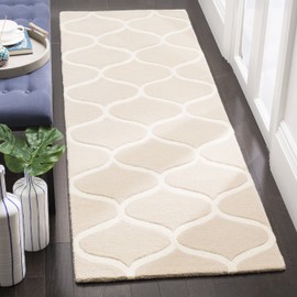 Safavieh Cambridge Collection CAM730J Handmade Moroccan Ogee Premium Wool Runner, 2'6" x 8' , Light Beige / Ivory