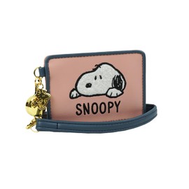 Emono Snoopy SNOOPY Pass Case, Commuter Pass Case, Reel Included, Card Holder, Card Holder, IC Card, Transportation, Commuting to Work or School, Cute, Stylish, Pink
