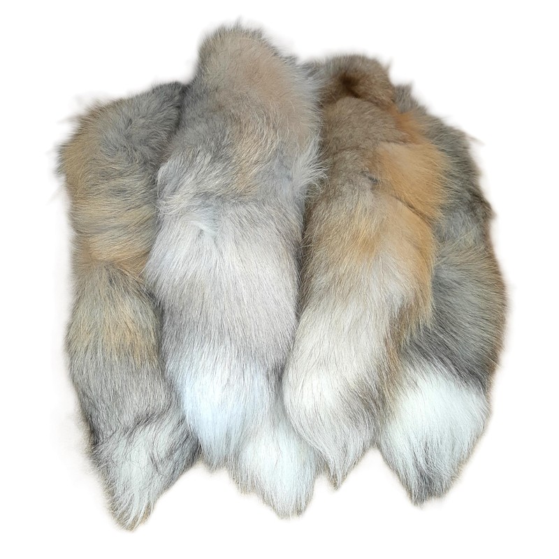 Dakotaline Furs Real Genuine Golden Island Fox Tail 15"-20" Length