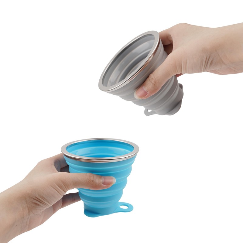 YiiSeeJo 2 Pack Collapsible Silicone Travel Cups with Lids Portable