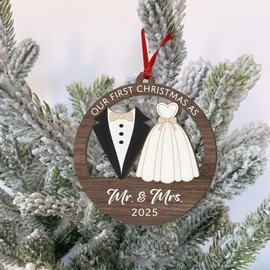 Wedding Gifts for Couples 2025, Mr and Mrs Gifts, First Christmas Married Ornament 2025, Bridal Shower Gift, Just Married Gift for Newlywed Couple Bride (Style 3)