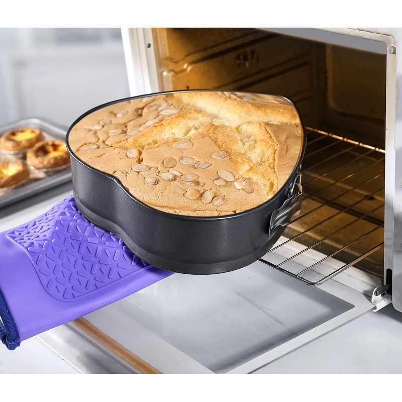 24cm Heart Shape Cake Tin Non Stick Spring Form Heart