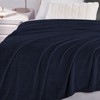 Cuddly, Fluffy Blanket, 130 x 160 cm - Small Fleece