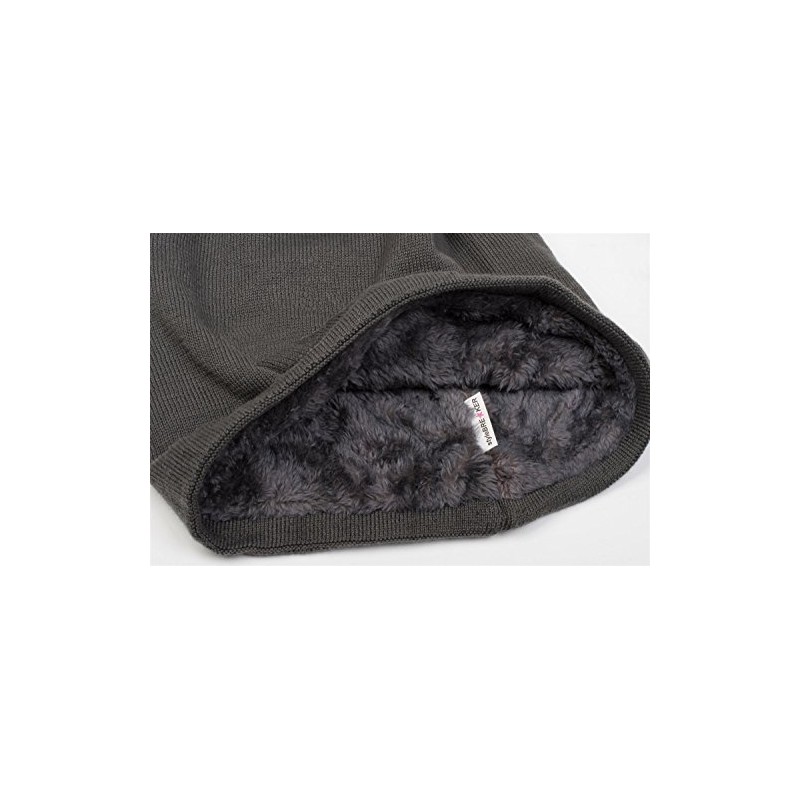 Stylebreaker Warm, Fine Knit Beanie Hat With Very Soft Fleece