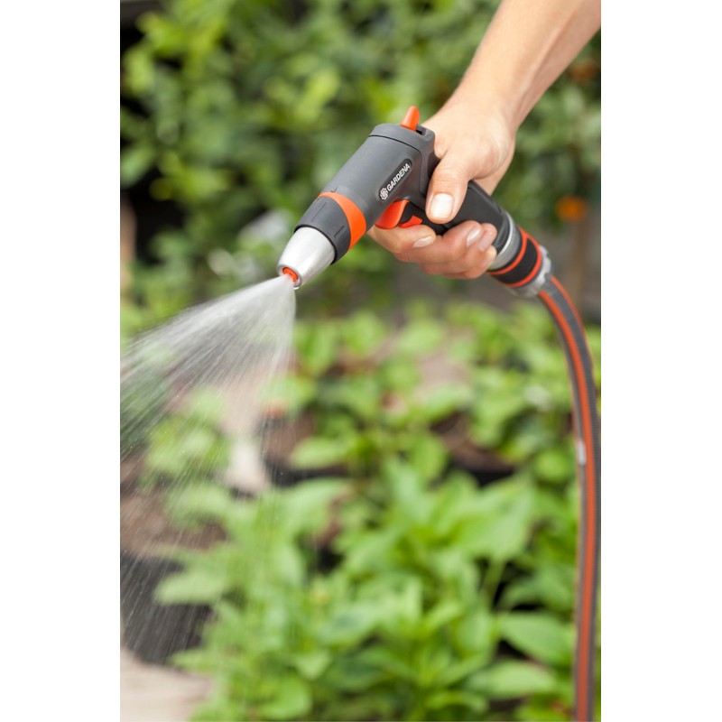 Gardena Premium Cleaning Syringe: Robust Water Sprayer for Cleaning and