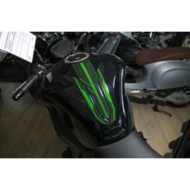 Tankpad 3D Tank Protector Carbon Look Compatible with Kawasaki Z900 Green X502941VA