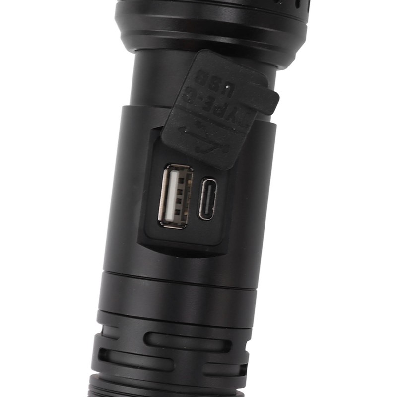 LED Rechargable Flashlight Super Bright Torch 3000lm Zoomable Outdoor Waterproof