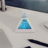 DIGIFLEX Digitaler Pyramiden-Wecker mit 7 Farbwechsel LEDs