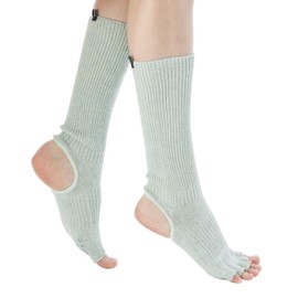 Knitido Plus Nodoka Calf Length Yoga Pilates Leg Warmers with Toe and Anti-Slip, Gardenia (61)