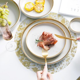 Hysenm 50 Pcs Disposable Gold Placemats Set Metallic 13 Inch Round Foil Mesh Pressed Table Doilies, Ultra-Thin Disposable Placement Mats for Home Decoration Dining Table Wedding Birthday Party