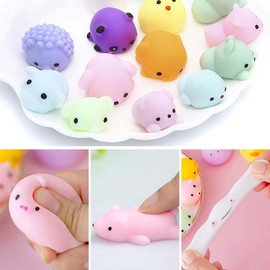 DAQI Fidget Toys 64 Pack,Juguete Sensorial para Aliviar el Estrés y Ansiedad,Juguetes esponjosos de Mochi para niños,Regalo Pop It para Niños y Adultos.