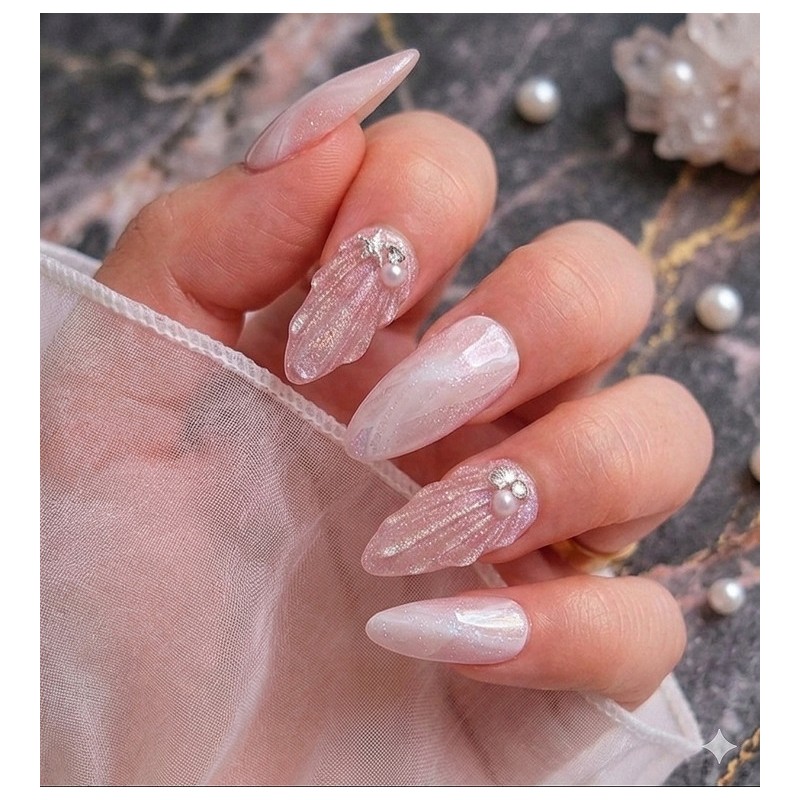 shell glow [Handmade Nail Tip]Rainbow Magnetic Gel - Short Round