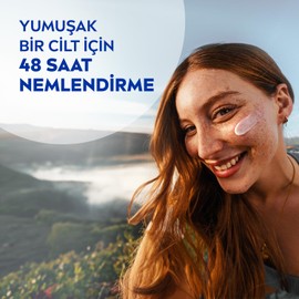 NIVEA Soft Krem, 300 ml, Nemlendirici Bakım Kremi, Yüz, Vücut, El, Jojoba Yağı ve E Vitamini ile Cilt Bakımı, Anında Emilen Hafif Formül, Tüm Ciltler için