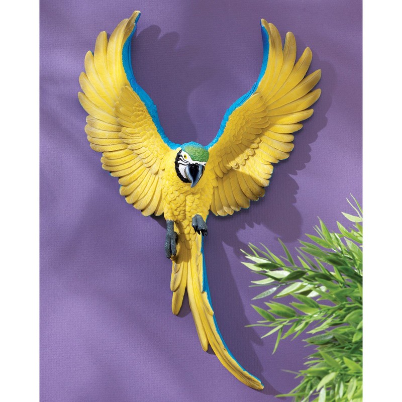 Design Toscano Flapping Macaw Bird Tropical Decor Wall Sculpture, 16