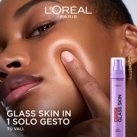 L'Oréal Paris Fluido Idratante Revitalift Filler Glass Skin, Idratazione Intensa, Effetto Glass Skin, Pelle Luminosa, Rimpolpata e Rughe Ridotte, Con Acido Ialuronico, Vitamine B3 e B5, 50ml