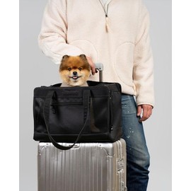 Fashionable Travel Pet Carrier for Small Dogs and Cats by Oskar&Friends | Airline Approved Small Dog Carrier | Puppy Carrier | Soft Sided Cat Carrier| Lightweight Travel Purse for Pets Under 15lbs