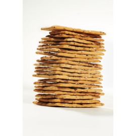 Isola French Galette Flatbread with Farro and Sea Salt, Crisp Gourmet Crackers Made with Ancient Grain, Artisan Flatbread for Cheese Boards, Antipasti, and Elegant Entertaining