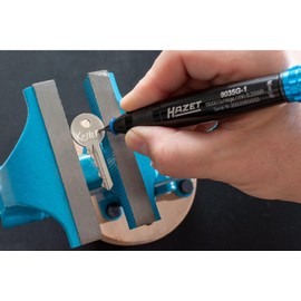 HAZET Engraving Pen 9035G-1, Precise and Permanent Labelling of Workpieces, Suitable for Metal, Stone, Ceramics, Plastics, Slim Design and Optimal Feel
