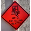 Toothsome Studios Watch for Falling Objects - Placa decorativa para