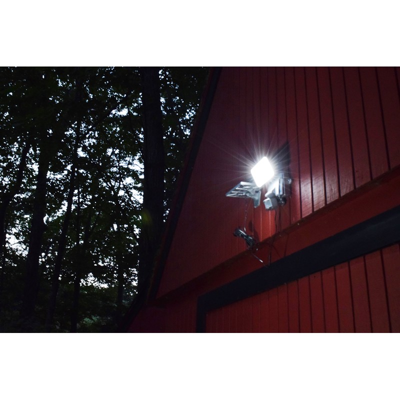 Maxsa 44640 Silver Solar Motion-Activated Security Light