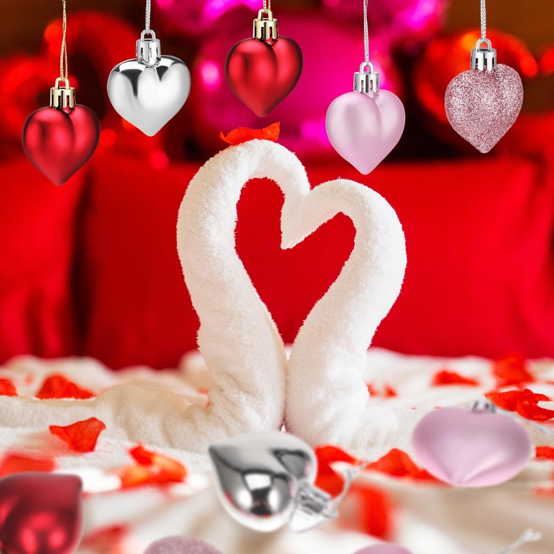 EXCEART 48pcs Plastic Heart Tree Hanging Ornaments Valentine's Day Wedding