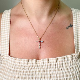 ENTREPLATA Golden Anti-allergic Stainless Steel Necklace with Capital Letter Pendant with Colored Zircons. Gold Plated Choker 24 k. Initials Letter T