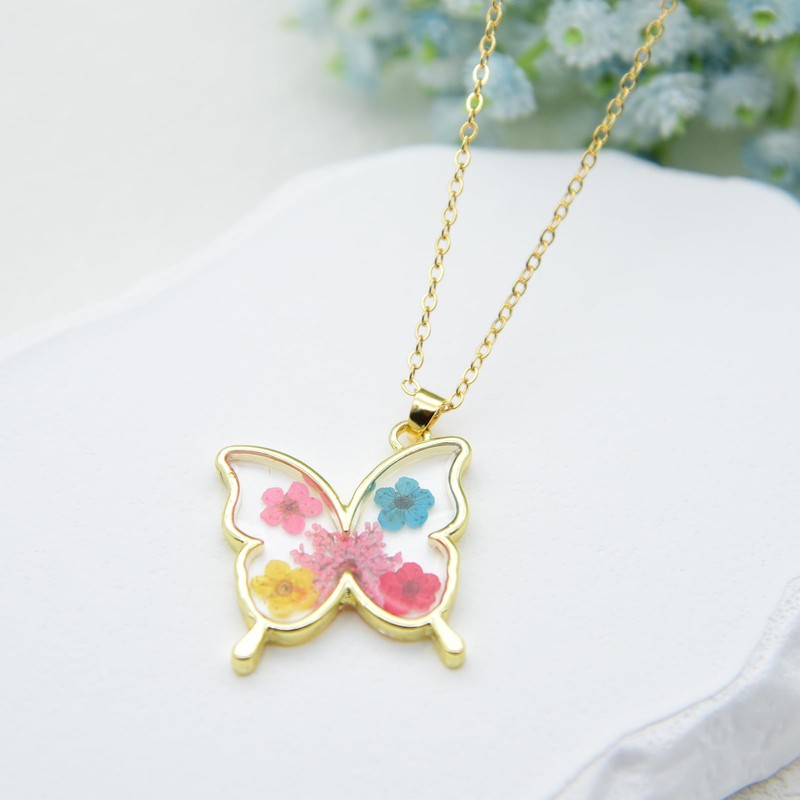 THSOGO Handmade Butterfly Pressed Flower Necklace Resin Necklace Real Flower