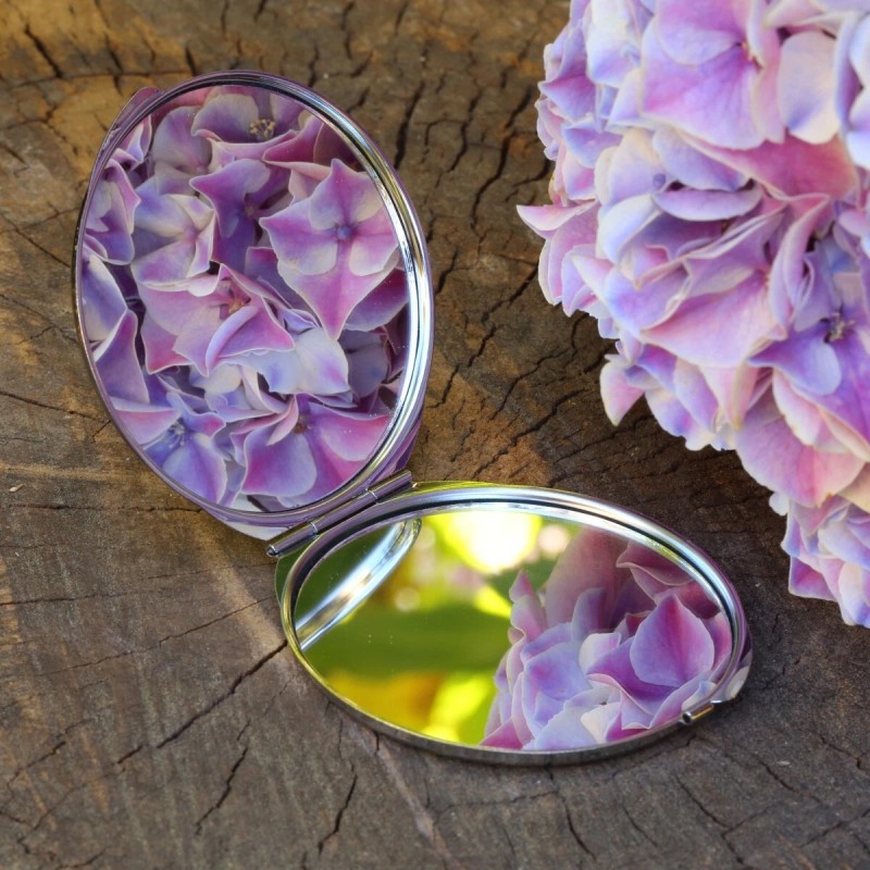 NewCharms Blue Flower on Black Compact with Mirrors - Perfect