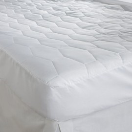 Diana Cowpe Double 100% Cotton Quilted Mattress Protector - Hotel Quality Anti Dustmite - 135cm x 190cm Fitted Skirt 12" Depth - Poly Fibre Filling