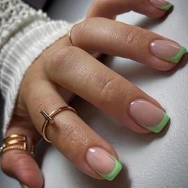 Ceboic 24 Pcs Square Short False Nails, French Tips Press on Nails Acrylic Full Cover Fake Nails, Glossy Removable Stick on Nails with Glue Sticker for Women and Girls (Nude Green Border)