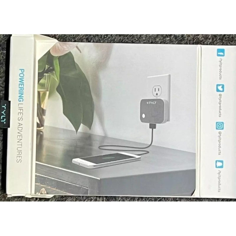 TYLT XCELE 3350mAh Battery Pack Built-in Prongs & Battery USB-A