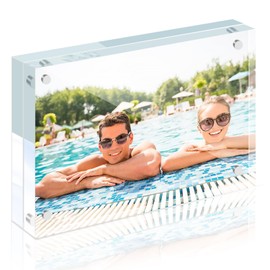 1 Pack 4x6 Acrylic Picture Frames, Premium Acrylic Photo Frame, Double-Sided Magnetic Picture Frames Clear Thickness Lucite Frameless Transparent Square Frame Gift for Home Office Desktop Display