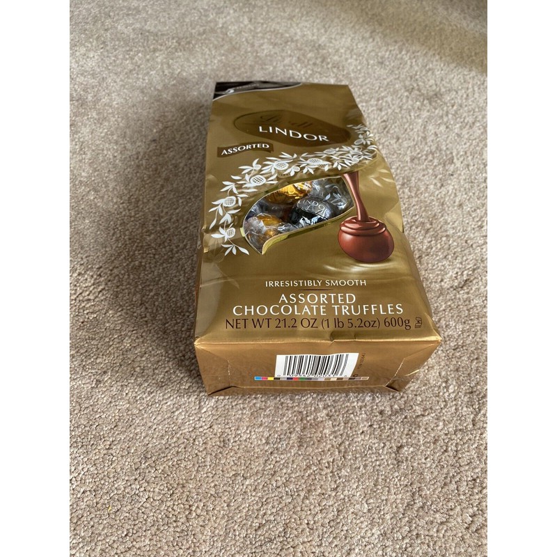 Lindor LINDT LINDOR ASSORTED CHOCOLATE TRUFFLES 21.2 OZ 5 FLAVORS
