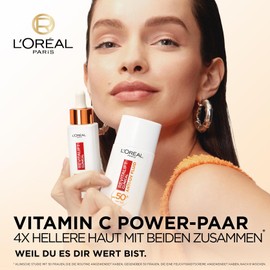 L'Oréal Paris Gesichtspflege-Set mit Vitamin C Serum und Anti-UV-Fluid mit LSF 50+, Für einen strahlenden Hautton und verkleinerte Poren, Gegen erste Anzeichen der Hautalterung, Revitalift