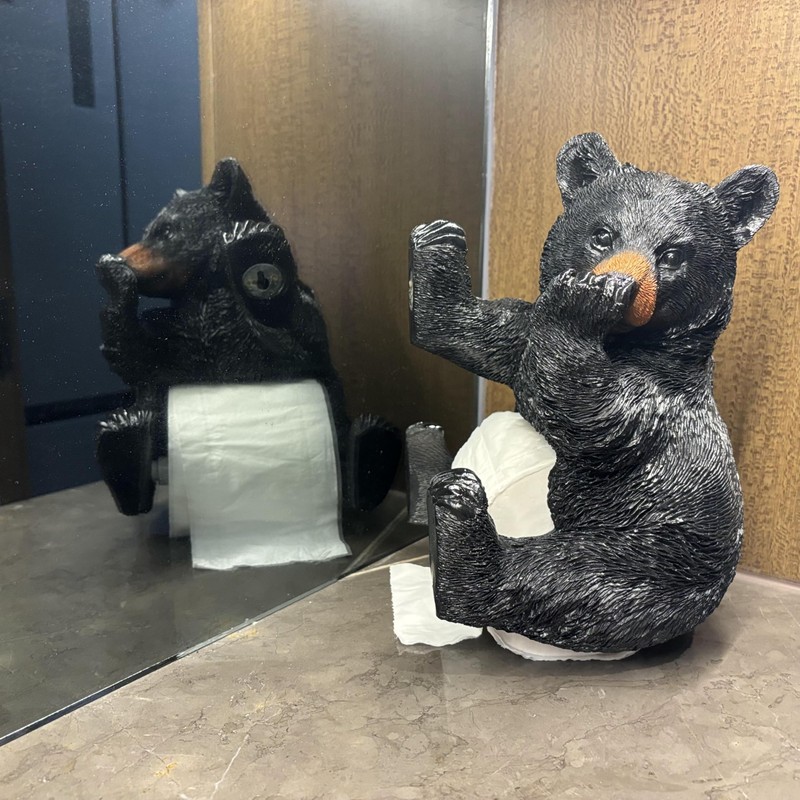 Yaoemei Bear Toilet Paper Holder, Bear Cub Tissue Holder Rack