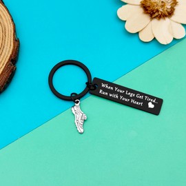 Dabihu Runners Jewelry Marathon Runner Keychain Fitness Gym Gift Inspirational Graduation Present Running Lovers Gifts Training Gift Exercise Keyring Cross Country Outdoor Sport Runner Friends Gifts