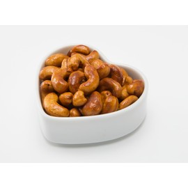 Toyo Nuts Burnt Caramel Cashew Nuts Individually Wrapped 75g
