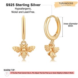Bee Earrings for Women Huggie Hoop, 14K Gold Plated Bee Dangle Hoop Dainty Earrings Honey Bumble Bee Huggie Hoop Hypoallergenic Earrings for Women Bumblebee Earring