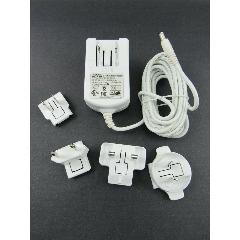 DVE Switching Adapter Model DSA-24CA-05 050300 5V 3A Power AC