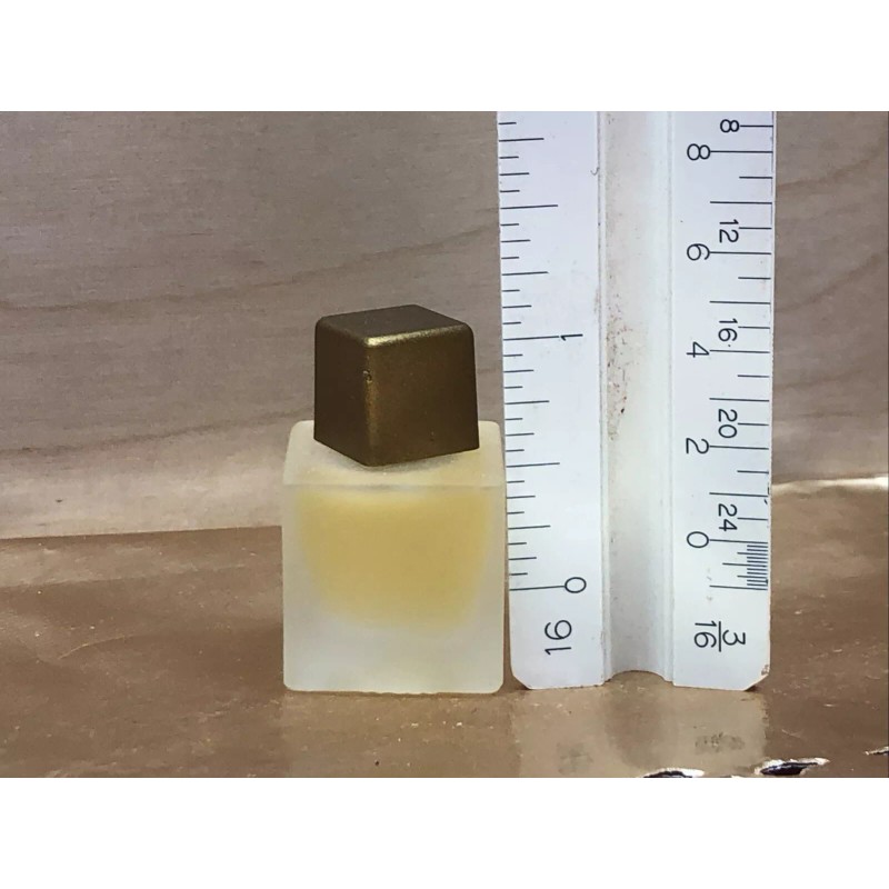 Liz Claiborne Realities Collectible MINI Perfume (Original) 1/8 fl oz/3.7