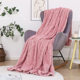 VANJOROY Fleece Blanket Large Throw for Sofa and Bed,400 GSM Lightweight Blanket, 100% Microfiber Fuzzy Soft Warm Cozy Fluffy Wool Throw for Chair,Couch,Travel.. (Pink, 150×200cm)