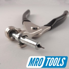 100 3/32 Cleco Fasteners + Cleco Pliers + 5 KSG 3/4 x 1/2 Side-Grip Clamps + 5 KSG 3/4 x 1 Side-Grip Clamps + Carry Bag (K1S100-3/32SG)