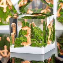 KERWELLSI Mountain Forest Resin DND Dice Set D&D with Gift Box, 7Pcs Natural Sharp Edge Dungeons and Dragons Polyhedral & RPG Dice, D and D Dice Role Playing Game D20 D12 D10 D8 D6 D4 Dice