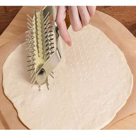 Roller Docker with Spikes, Stainless Steel Wooden Handle Pizza Needle Roller for Pie Pastry
