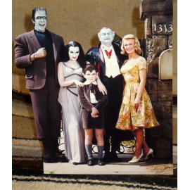 The Munsters Cast TV Show Figure Tabletop Display Standee 9 1/2" Tall